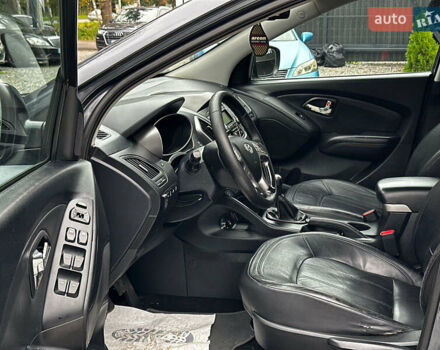 Хендай их35 2010 в Виннице на Automoto.ua Серый Хендай их35, объемом двигателя 2 л и пробегом 261 тыс. км за 9999 $, фото 16 на Automoto.ua