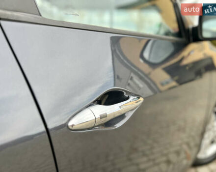 Серый Хендай их35, объемом двигателя 2 л и пробегом 262 тыс. км за 12150 $, фото 35 на Automoto.ua