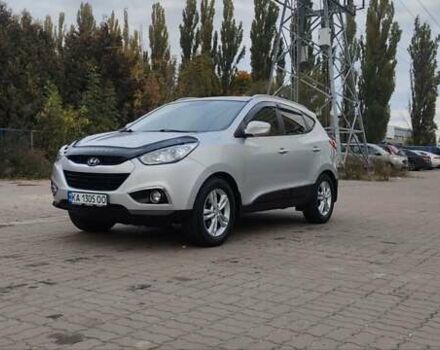 Серый Хендай их35, объемом двигателя 2 л и пробегом 151 тыс. км за 11450 $, фото 19 на Automoto.ua