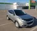 Серый Хендай их35, объемом двигателя 2 л и пробегом 148 тыс. км за 11850 $, фото 61 на Automoto.ua