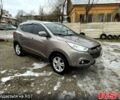 Серый Хендай их35, объемом двигателя 20 л и пробегом 215 тыс. км за 7550 $, фото 6 на Automoto.ua