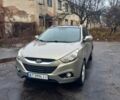 Серый Хендай их35, объемом двигателя 2 л и пробегом 244 тыс. км за 10950 $, фото 5 на Automoto.ua