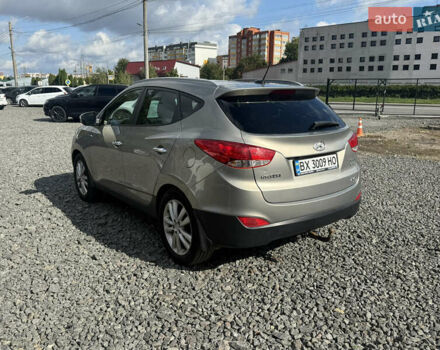 Хендай их35 2010 в Хмельницком на Automoto.ua Серый Хендай их35, объемом двигателя 2 л и пробегом 180 тыс. км за 11000 $, фото 2 на Automoto.ua