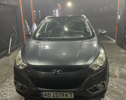 Серый Хендай их35, объемом двигателя 1.69 л и пробегом 225 тыс. км за 11500 $, фото 10 на Automoto.ua