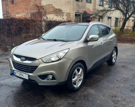 Серый Хендай их35, объемом двигателя 2 л и пробегом 244 тыс. км за 10950 $, фото 11 на Automoto.ua