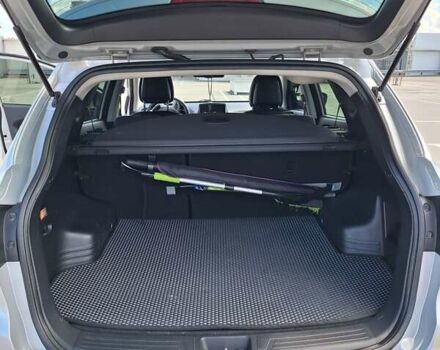 Серый Хендай их35, объемом двигателя 2 л и пробегом 174 тыс. км за 12000 $, фото 29 на Automoto.ua