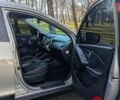 Серый Хендай их35, объемом двигателя 2 л и пробегом 234 тыс. км за 9600 $, фото 15 на Automoto.ua