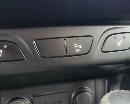 Серый Хендай их35, объемом двигателя 2 л и пробегом 151 тыс. км за 11450 $, фото 42 на Automoto.ua