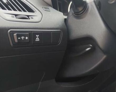 Серый Хендай их35, объемом двигателя 2 л и пробегом 151 тыс. км за 11450 $, фото 47 на Automoto.ua