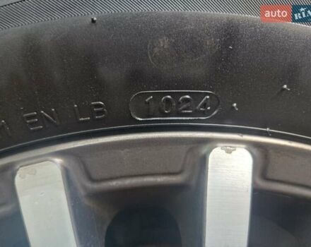 Серый Хендай их35, объемом двигателя 2 л и пробегом 249 тыс. км за 11200 $, фото 14 на Automoto.ua