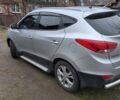 Сірий Хендай іх35, об'ємом двигуна 2 л та пробігом 99 тис. км за 11500 $, фото 26 на Automoto.ua