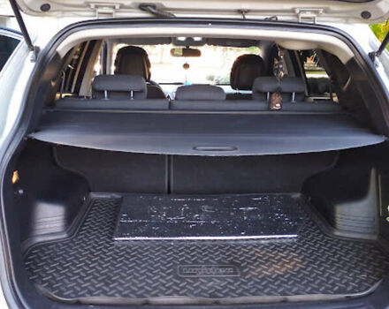 Серый Хендай их35, объемом двигателя 2 л и пробегом 170 тыс. км за 11500 $, фото 6 на Automoto.ua