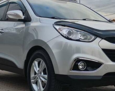 Серый Хендай их35, объемом двигателя 2 л и пробегом 151 тыс. км за 11450 $, фото 14 на Automoto.ua