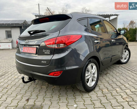 Серый Хендай их35, объемом двигателя 2 л и пробегом 262 тыс. км за 12150 $, фото 30 на Automoto.ua