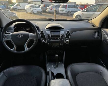Сірий Хендай іх35, об'ємом двигуна 2 л та пробігом 228 тис. км за 10999 $, фото 10 на Automoto.ua