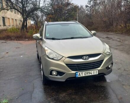 Серый Хендай их35, объемом двигателя 2 л и пробегом 244 тыс. км за 10950 $, фото 15 на Automoto.ua