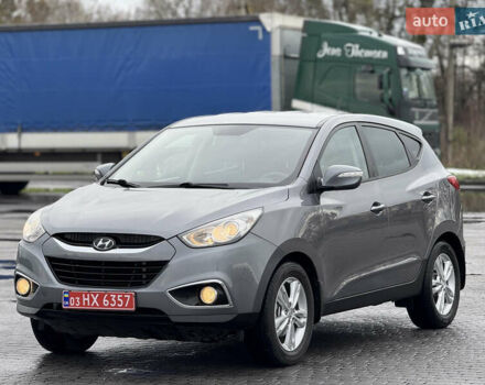 Сірий Хендай іх35, об'ємом двигуна 1.7 л та пробігом 235 тис. км за 11499 $, фото 1 на Automoto.ua