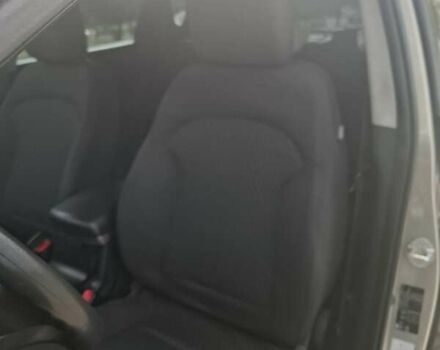 Серый Хендай их35, объемом двигателя 2 л и пробегом 193 тыс. км за 10999 $, фото 13 на Automoto.ua