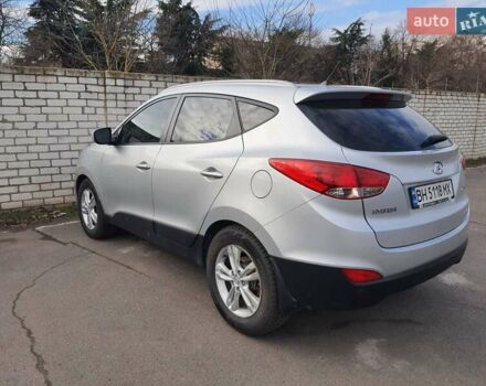 Хендай их35 2011 в Одессе на Automoto.ua Серый Хендай их35, объемом двигателя 2 л и пробегом 130 тыс. км за 12000 $, фото 12 на Automoto.ua