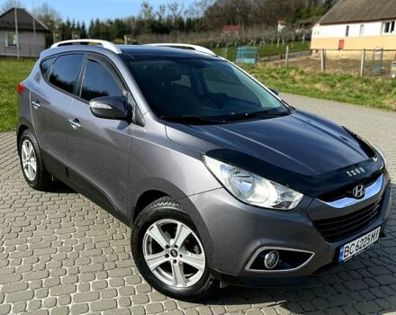 Сірий Хендай іх35, об'ємом двигуна 2.4 л та пробігом 220 тис. км за 11950 $, фото 1 на Automoto.ua