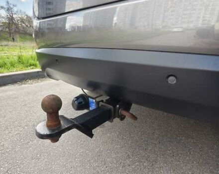 Серый Хендай их35, объемом двигателя 2 л и пробегом 187 тыс. км за 12900 $, фото 14 на Automoto.ua