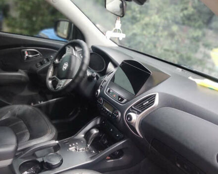 Хендай их35 2011 в Киеве на Automoto.ua Серый Хендай их35, объемом двигателя 2 л и пробегом 227 тыс. км за 12500 $, фото 4 на Automoto.ua