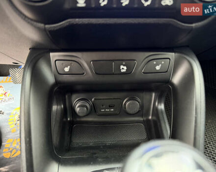 Сірий Хендай іх35, об'ємом двигуна 2 л та пробігом 132 тис. км за 11999 $, фото 37 на Automoto.ua