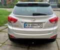 Серый Хендай их35, объемом двигателя 2 л и пробегом 230 тыс. км за 11500 $, фото 3 на Automoto.ua