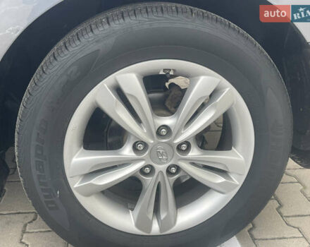 Хендай их35 2011 в Киеве на Automoto.ua Серый Хендай их35, объемом двигателя 1.69 л и пробегом 200 тыс. км за 11100 $, фото 12 на Automoto.ua