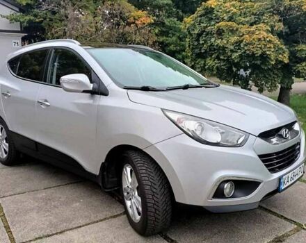 Серый Хендай их35, объемом двигателя 2 л и пробегом 230 тыс. км за 11500 $, фото 11 на Automoto.ua