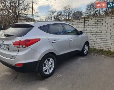 Хендай их35 2011 в Одессе на Automoto.ua Серый Хендай их35, объемом двигателя 2 л и пробегом 130 тыс. км за 12000 $, фото 14 на Automoto.ua