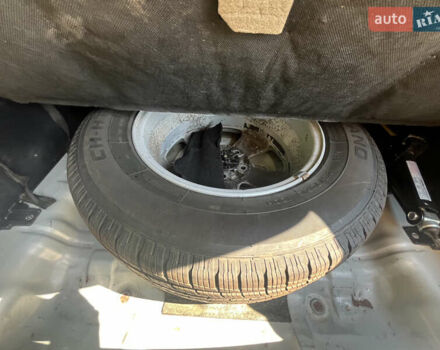 Сірий Хендай іх35, об'ємом двигуна 2 л та пробігом 307 тис. км за 11000 $, фото 22 на Automoto.ua