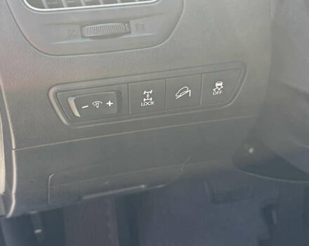 Серый Хендай их35, объемом двигателя 2 л и пробегом 229 тыс. км за 13500 $, фото 26 на Automoto.ua