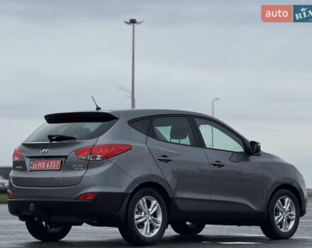 Сірий Хендай іх35, об'ємом двигуна 1.7 л та пробігом 235 тис. км за 11499 $, фото 7 на Automoto.ua