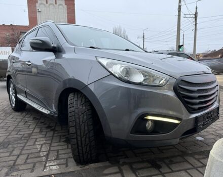 Сірий Хендай іх35, об'ємом двигуна 2 л та пробігом 186 тис. км за 11900 $, фото 4 на Automoto.ua