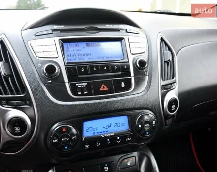 Серый Хендай их35, объемом двигателя 2 л и пробегом 267 тыс. км за 8999 $, фото 31 на Automoto.ua