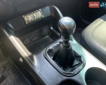 Сірий Хендай іх35, об'ємом двигуна 2 л та пробігом 307 тис. км за 11000 $, фото 14 на Automoto.ua