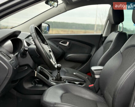 Сірий Хендай іх35, об'ємом двигуна 1.7 л та пробігом 235 тис. км за 11499 $, фото 15 на Automoto.ua