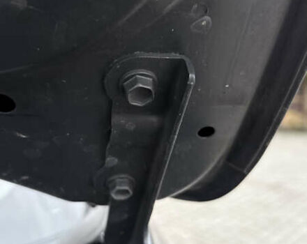 Серый Хендай их35, объемом двигателя 2 л и пробегом 245 тыс. км за 13500 $, фото 46 на Automoto.ua