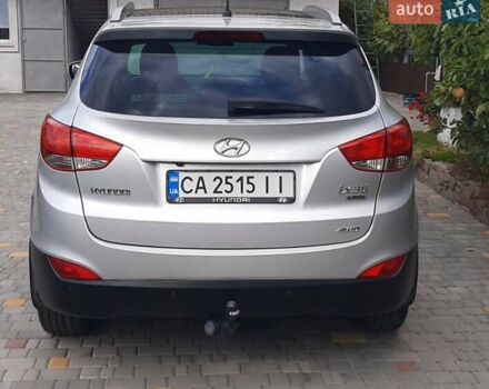 Сірий Хендай іх35, об'ємом двигуна 2 л та пробігом 178 тис. км за 13200 $, фото 1 на Automoto.ua