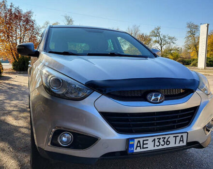 Серый Хендай их35, объемом двигателя 2 л и пробегом 264 тыс. км за 11700 $, фото 24 на Automoto.ua