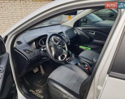 Хендай их35 2011 в Одессе на Automoto.ua Серый Хендай их35, объемом двигателя 2 л и пробегом 130 тыс. км за 12000 $, фото 20 на Automoto.ua