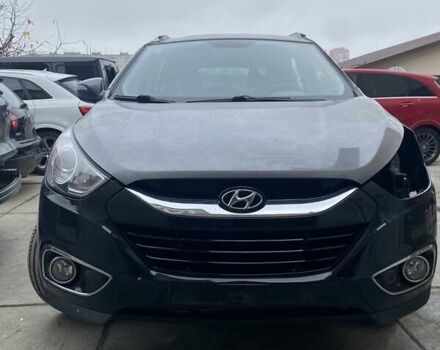 Серый Хендай их35, объемом двигателя 2 л и пробегом 90 тыс. км за 8000 $, фото 1 на Automoto.ua