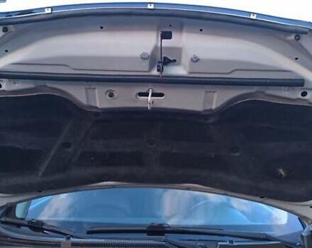 Серый Хендай их35, объемом двигателя 2 л и пробегом 248 тыс. км за 13200 $, фото 25 на Automoto.ua