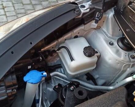 Серый Хендай их35, объемом двигателя 2 л и пробегом 248 тыс. км за 13200 $, фото 27 на Automoto.ua