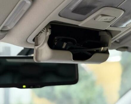 Серый Хендай их35, объемом двигателя 2 л и пробегом 190 тыс. км за 12500 $, фото 17 на Automoto.ua