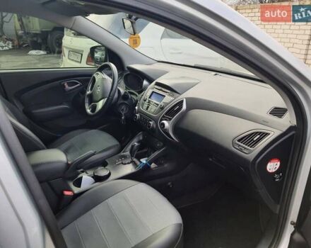 Хендай их35 2011 в Одессе на Automoto.ua Серый Хендай их35, объемом двигателя 2 л и пробегом 130 тыс. км за 12000 $, фото 3 на Automoto.ua