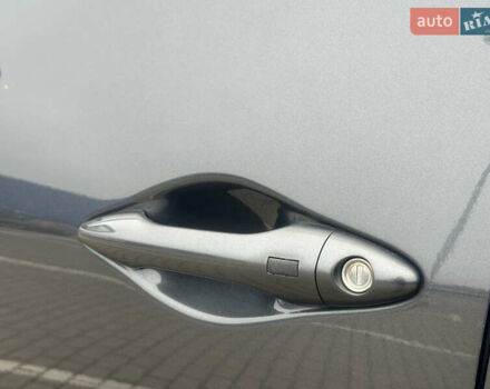 Серый Хендай их35, объемом двигателя 2 л и пробегом 170 тыс. км за 11700 $, фото 52 на Automoto.ua