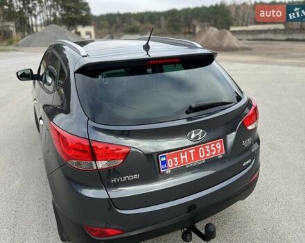 Серый Хендай их35, объемом двигателя 2 л и пробегом 200 тыс. км за 12900 $, фото 22 на Automoto.ua