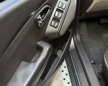 Хендай их35 2011 в Киеве на Automoto.ua Серый Хендай их35, объемом двигателя 2 л и пробегом 240 тыс. км за 11500 $, фото 6 на Automoto.ua